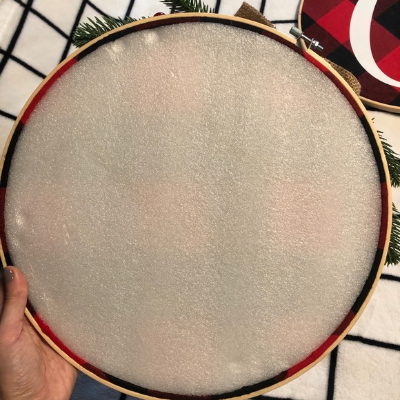 “Joy” Holiday Sign Decor - Picture 7 of 9